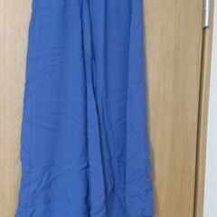 フレアーパンツ 新品の画像