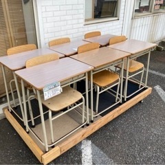 【愛品館 江戸川店 】学校机+椅子セット PLUS（プラス）の画像
