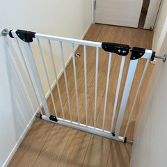 アイリスプラザ　ベビーゲートの画像