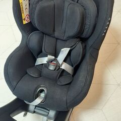 VOLVO　ボルボ　純正　チャイルドシート