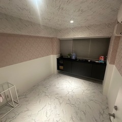 新規立ち上げ！表参道駅3分！ネイルサロン店長募集！の画像