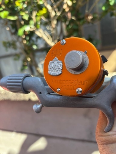 アブガルシア　サンセットオレンジ　2500