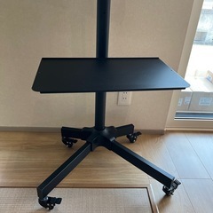 テレビスタンドの画像