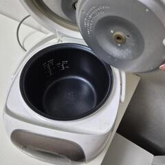 炊飯器の画像