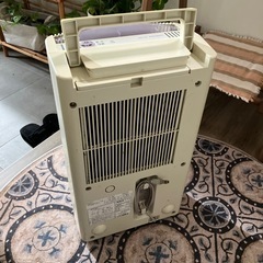 【お取引き中】コロナ　除湿機の画像
