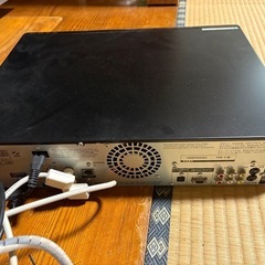 HDD搭載VHS一体型ハイビジョンDVDレコーダーの画像
