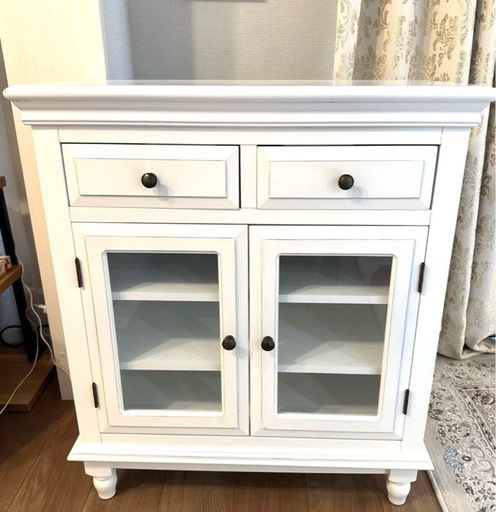 【使用感少なめ】ホワイト木製 キャビネット アンティーク調