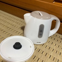 電気ケトル　0.8Lの画像