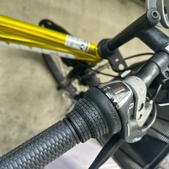 HUMMER   20インチ 6段ギア 鍵付きの画像