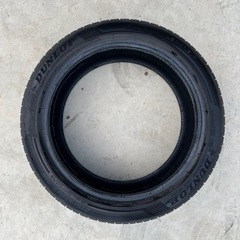 新品に近い中古タイヤ215/45R17 91W ダンロップルマンV+SilentCoreタイヤ交換工賃無料 の画像
