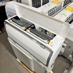 【超美品‼️】定価26万♪ 高級 ダイキン 2023年製 8畳用エアコン AI快適自動 ストリーマ空清 フィルター自動お掃除 スマホ遠隔操作 IL型100V/2.5kwの画像