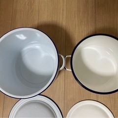 ホーローの画像