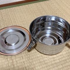 キムチ入れの画像