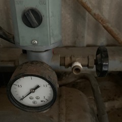 日立ベビコン　エアーコンプレッサー動力タイプ　の画像