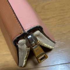 クロエ　長財布　ラウンドファスナーの画像