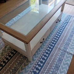 中古テーブルの画像