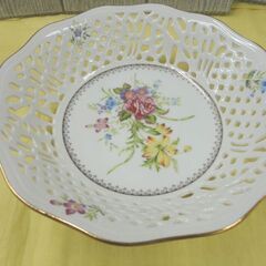 未使用 Keito サラダボウル 直径22.5㎝ 花柄 レース皿 食器 西岡店の画像