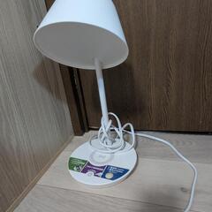 無段階調光デスクライト　ワイヤレススマホ充電の画像