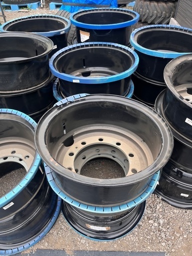 日立ZX125ポクレン・バックホー 純正ホイール8枚 新古品