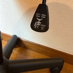 オフィスチェアの画像