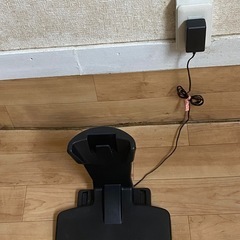 YAMAZENコードレススティック型ハンディー掃除機の画像