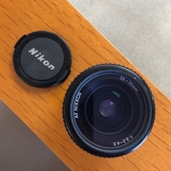 Nikonのフィルムカメラ レンズの画像