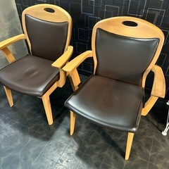 ダイニングチェア2脚　大塚家具の画像
