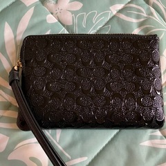 COACHポーチの画像