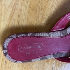 coachサンダル修理が必要です😨の画像