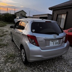 トヨタ　ヴィッツ　4万6千キロ　の画像