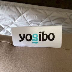 【直接引取限定：富山】yogibo ヨギボー H400×W1700×D750 ビーズクッション ビーズソファ ベージュ 家具 クッション 現状渡し Y2029の画像