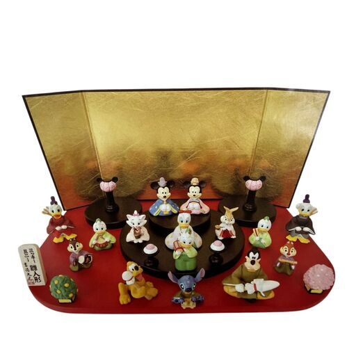 186000 現状品 吉徳 ／ YOSHITOKU ヨシトク 雛人形　ディズニー 段飾り 十五人飾り [250214HM150259]