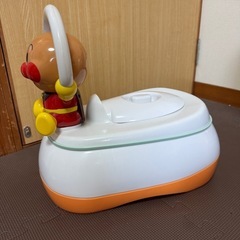 アンパンマンのオマルの画像