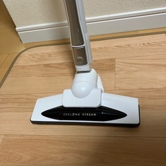 アイリスオーヤマ充電式掃除機の画像