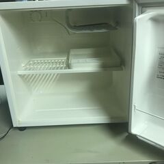 日立化成電気冷蔵庫　47Lの画像