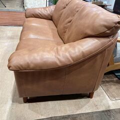 【愛品館 市原店】かねたや｜オシリス｜革張り3人掛けソファの画像