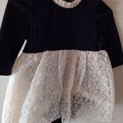 美品ベビー服の画像