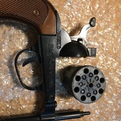 メーカー　WORLD BIG.GUN.W8 ※多分未発火 　玉なし　箱なしの画像