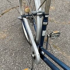 激安出品 メンテナンス済み！ 前カゴ付き！ ママチャリ 自転車 鍵付き 売り尽くしセール！の画像