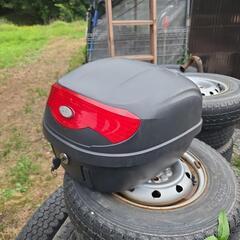 スクーター用 リアボックスの画像