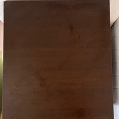 3段引き出し棚の画像