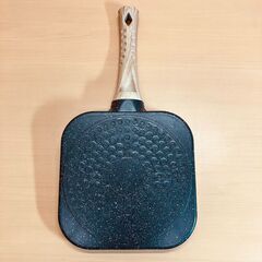 ４つ穴円形仕切り付きフライパン（IH対応）の画像