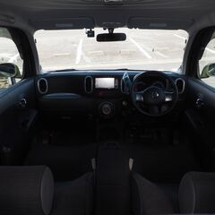 ローン＋カード可　日産　キューブ　禁煙車◎　４万キロ　流行りのカラー　ナビ　フルセグ　Bluetooth◎ スマートキー　動画ありの画像