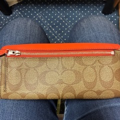 coach長財布の画像
