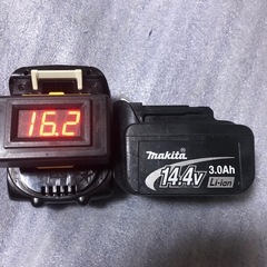 マキタ14v中古バッテリー、BL1430中古品、２個　　の画像