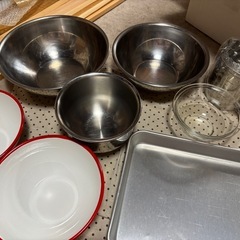 ボール、バットなど調理器具セットの画像