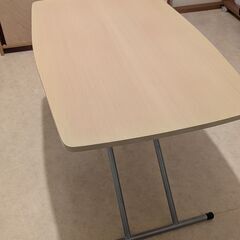 テーブルの画像