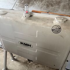 SUNDIA（サンダイヤ）　オイルタンク　灯油　タンク容量198ℓ　型番　KS1-200　引き取り限定　東京都東大和市狭山の画像