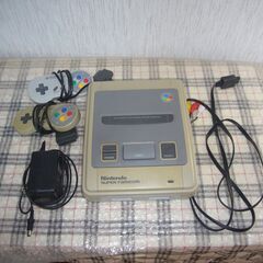 任天堂スーパーファミコン　中古　ジャンク品 1cipスーパーファミコン本体が欲しい！ジャンク品にある