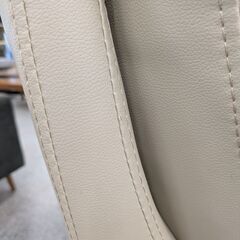 ジモティー見た！で5%OFF【2人掛けソファ】ニトリ Nシールド コウテイ3 レザーソファ 合皮 ハイバックソファ クッション付き : ベージュ/ブラウンの画像